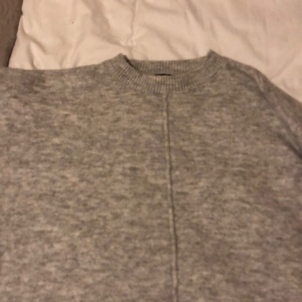 Sweater - Picture 2 of 4